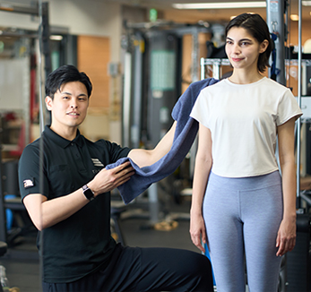 猫背などの姿勢やダイエット方法についてのアドバイスを行います。