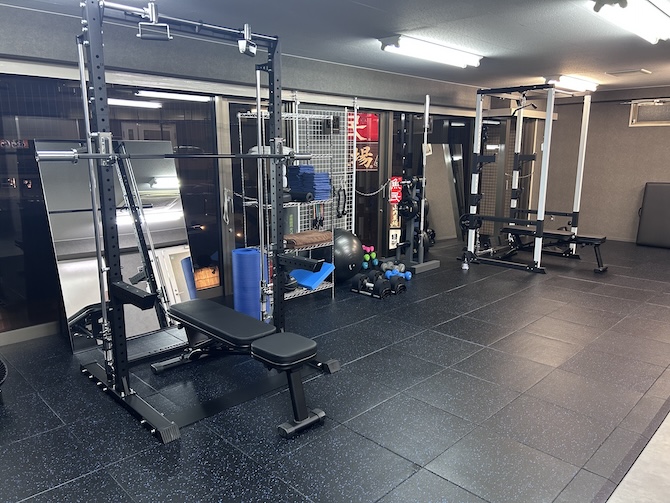 パーソナルジムASPI博多1